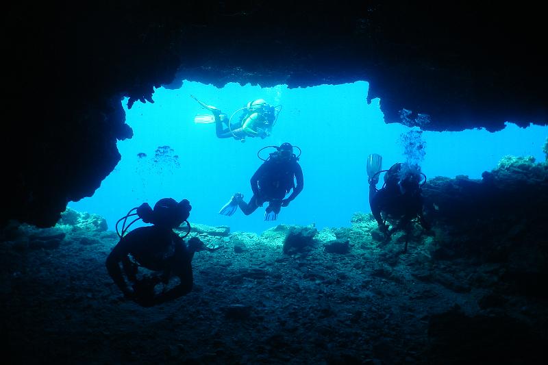 06 TR 009.JPG